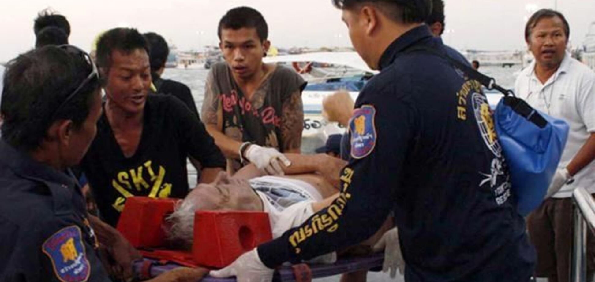 Крушение парома в Таиланде: спасательную операцию приостановили