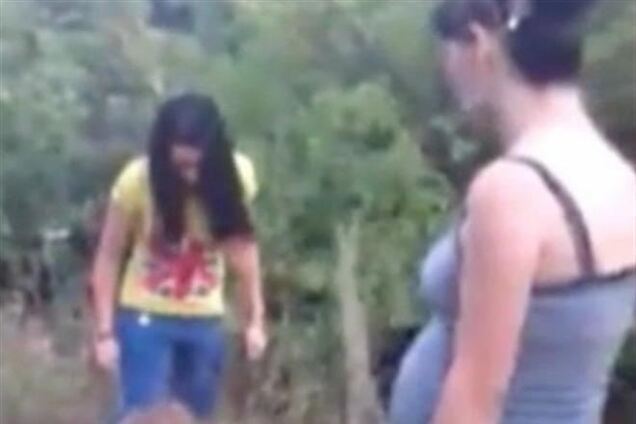 Стахановская история: секс, кровь, ребенок и соцсети