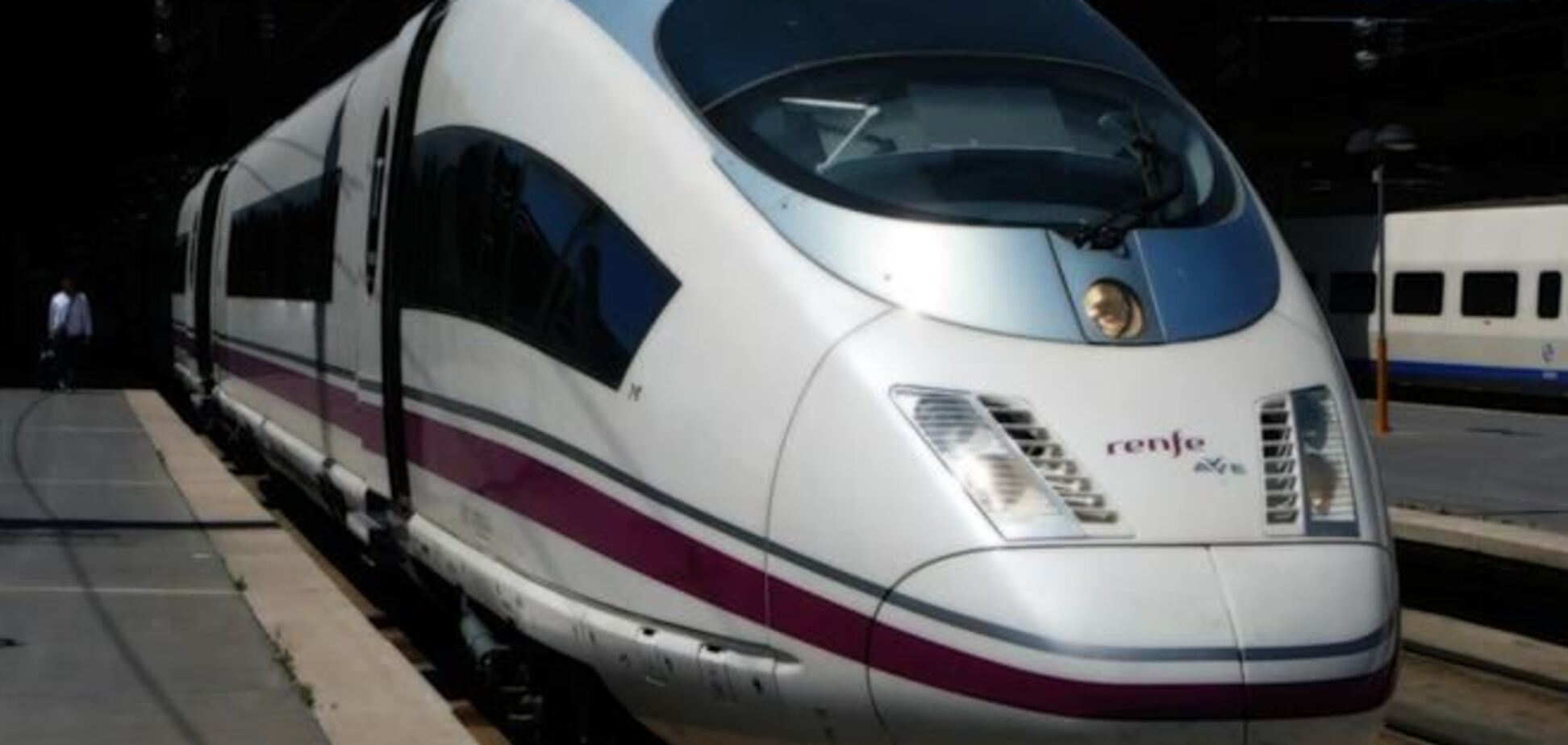 Поезда из Аликанте в Мадрид начали ходить со скоростью более 300 км/час 