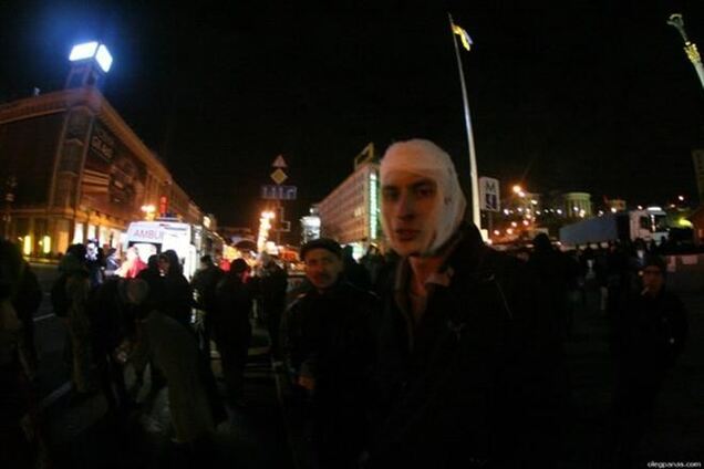 Монастырь, в котором прячутся евромайдановцы, закрыли