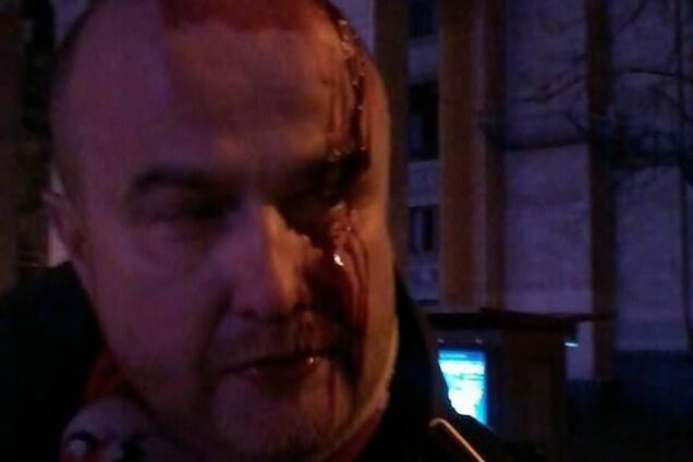 Евромайдановцы просят помощи послов и международных организаций