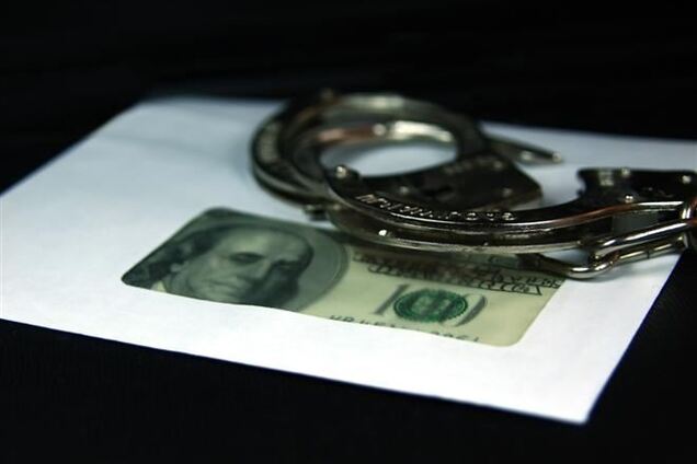 На Донеччині чиновник міськради отримав 6 років за хабар