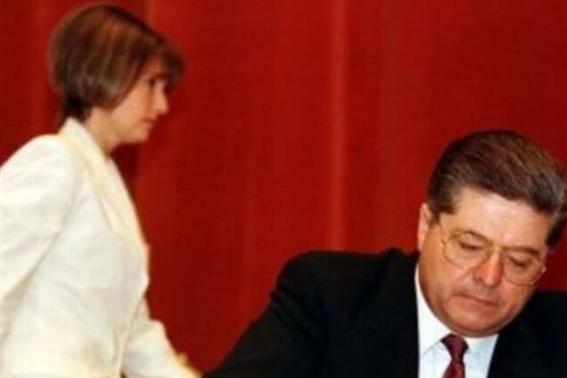 Власть решила пополнить бюджет деньгами Лазаренко и Тимошенко