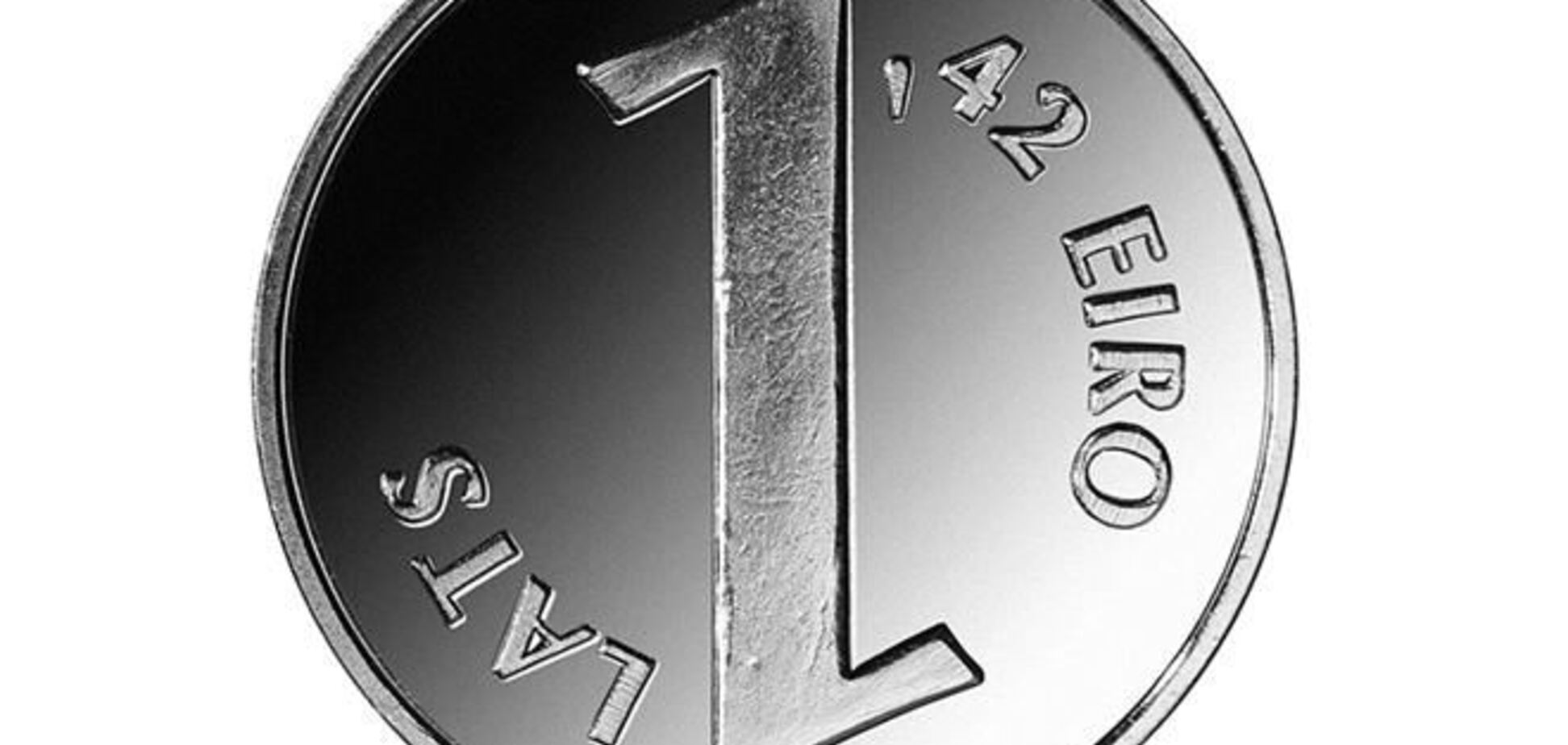 Латвия вводит в обращение монету 1 лат-евро