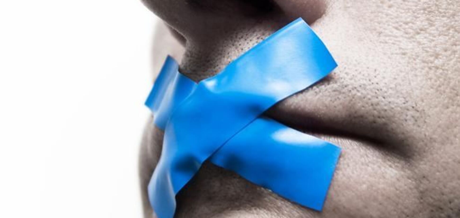 Неразговорчивый подросток из Запорожья отрезал себе язык