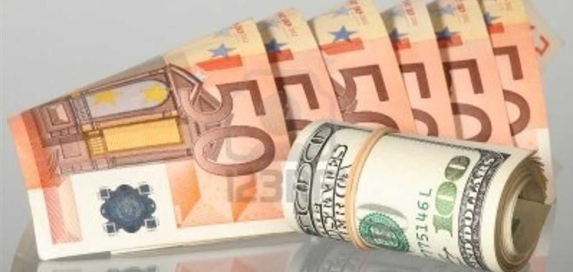 Межбанк открылся колебанием котировок валют, 06 ноября 2013