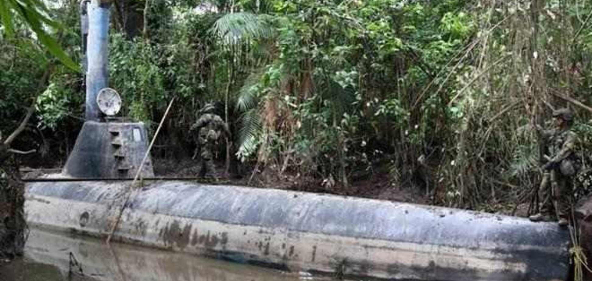 Поліція Колумбії захопила 'підводний човен' наркоділків