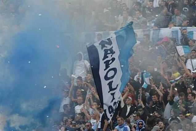 В Неаполе фанаты устроили дебош перед матчем Лиги чемпионов