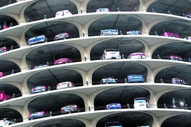 В Киеве будут строить многоуровневые паркинги