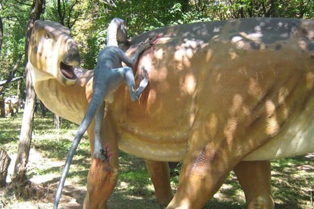 Пражский парк динозавров в ноябре обойдется детям в 100 раз дешевле