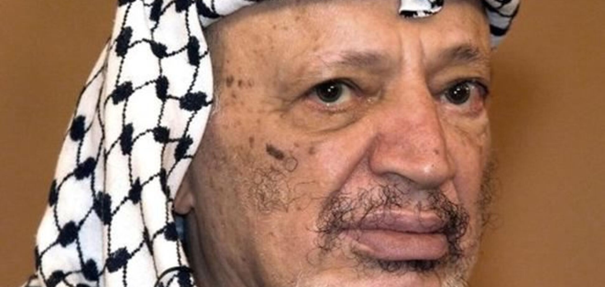 Власти Израиля назвали заявления об отравлении Арафата 'мыльной оперой'