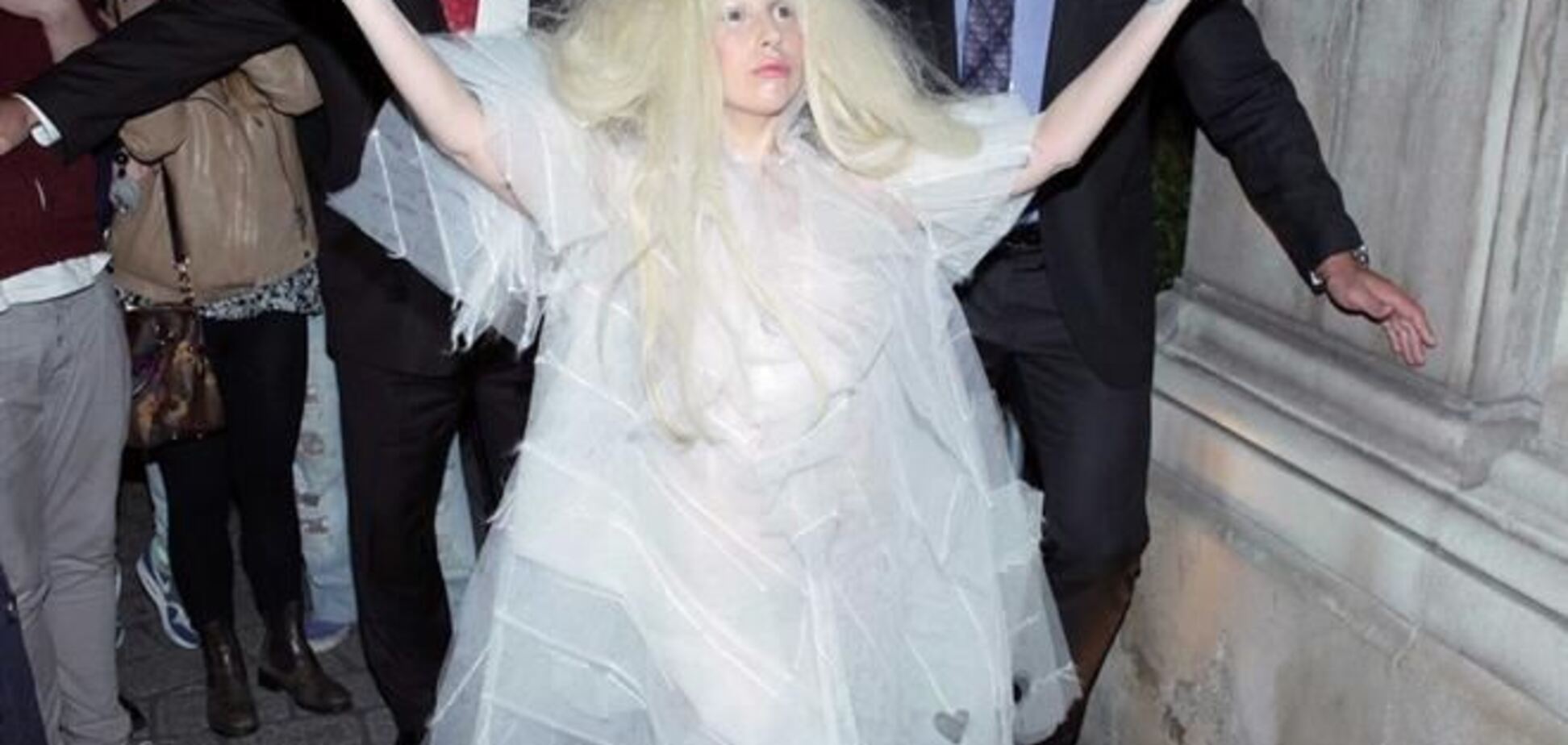 Леді Гага зізналася в пристрасті до наркотиків