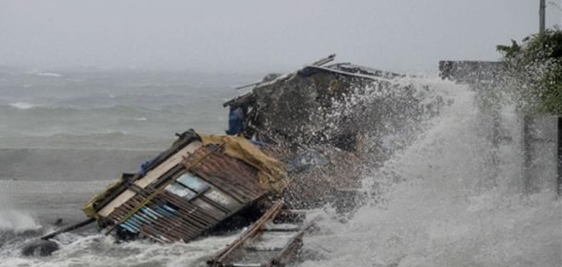 Через тайфун 'Хайян' на Філіппінах евакуювали мільйон чоловік