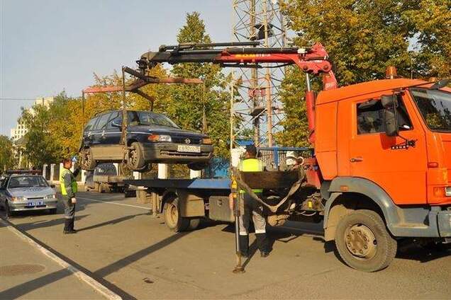 ДАІ почала конфісковувати авто боржників