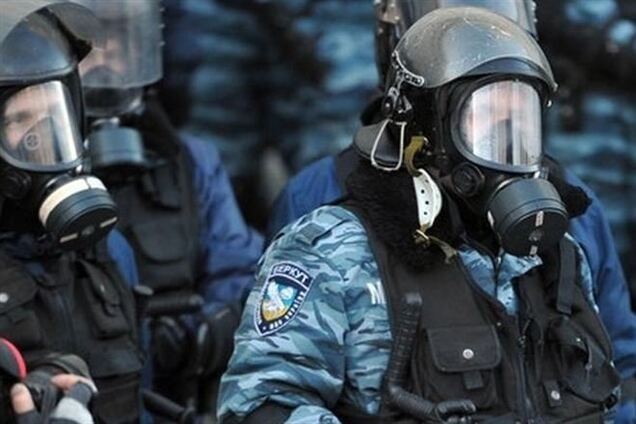 МВД сообщает, что в столичных больницах находится около 50 правоохранителей