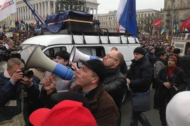 У Київ не збираються стягувати внутрішні війська з регіонів