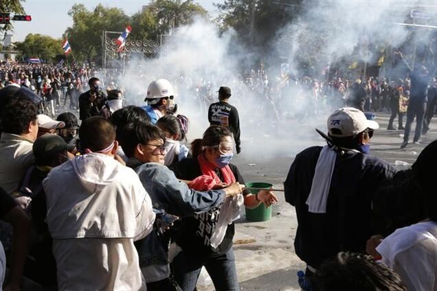 Революция в Таиланде: пять жертв, полсотни раненых