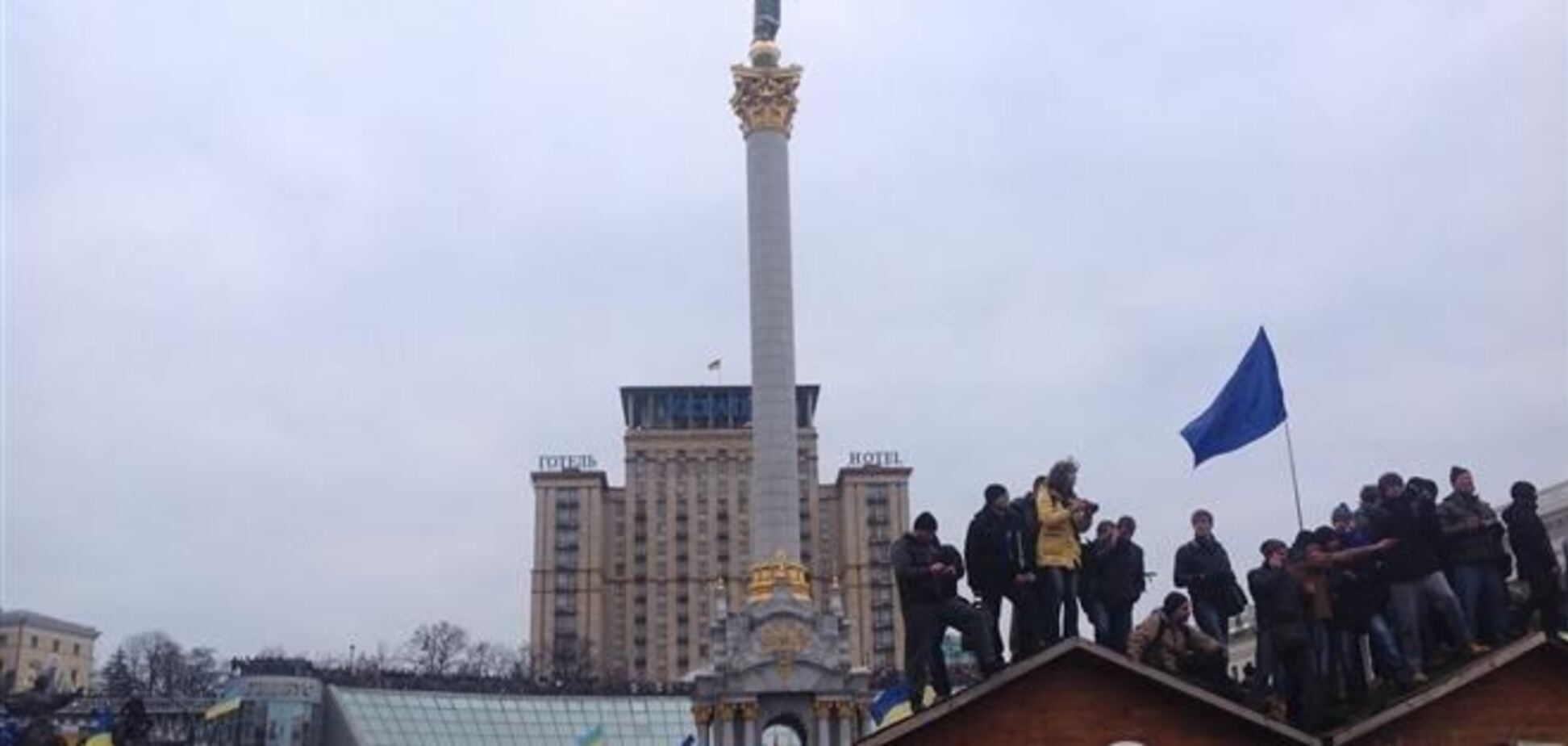 МОН уверяет, что не собирает списки митингующих студентов