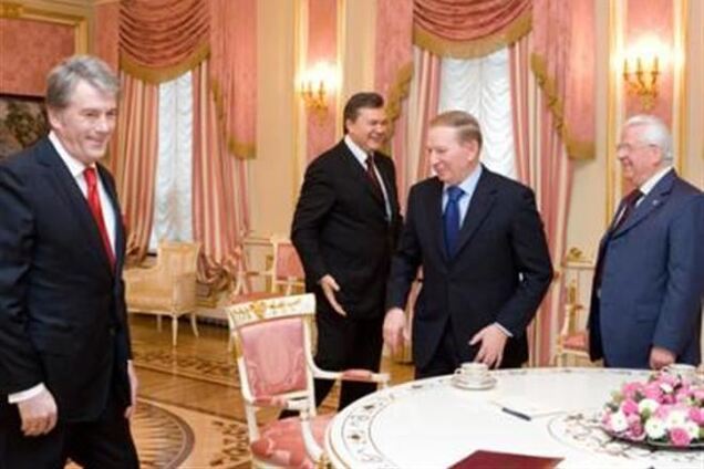 Общенациональный 'круглый стол' начнется в 14:00