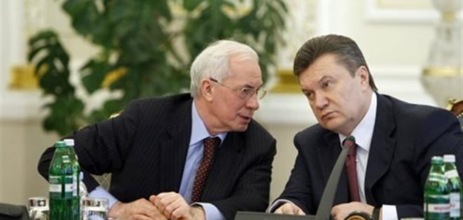 Янукович доручив Азарову зустрітися з діячами культури і мистецтв