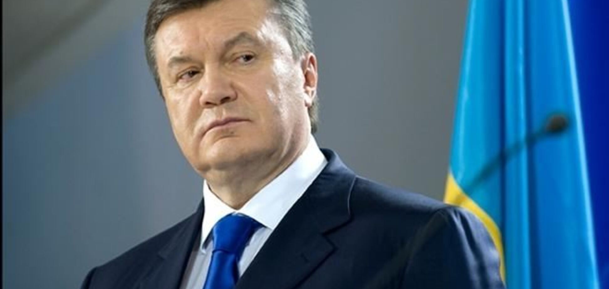 Янукович обсудил с вице-президентом США ситуацию в Украине