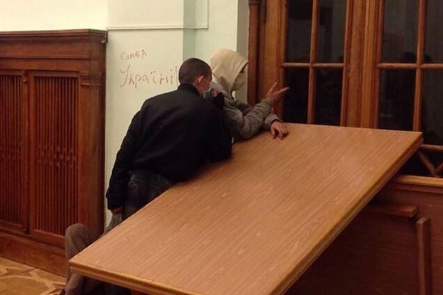 Евромайдановцы не собираются покидать здание КГГА