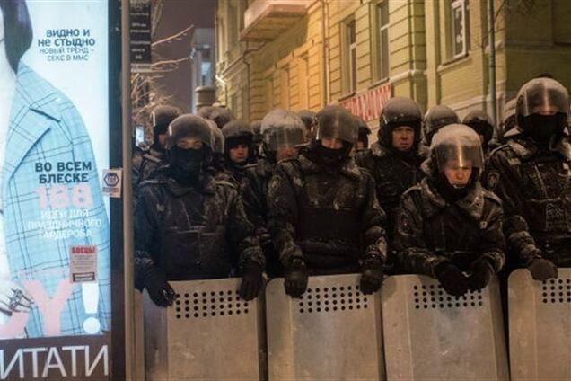 В оппозиции говорят о подготовке ночной зачистки Евромайдана