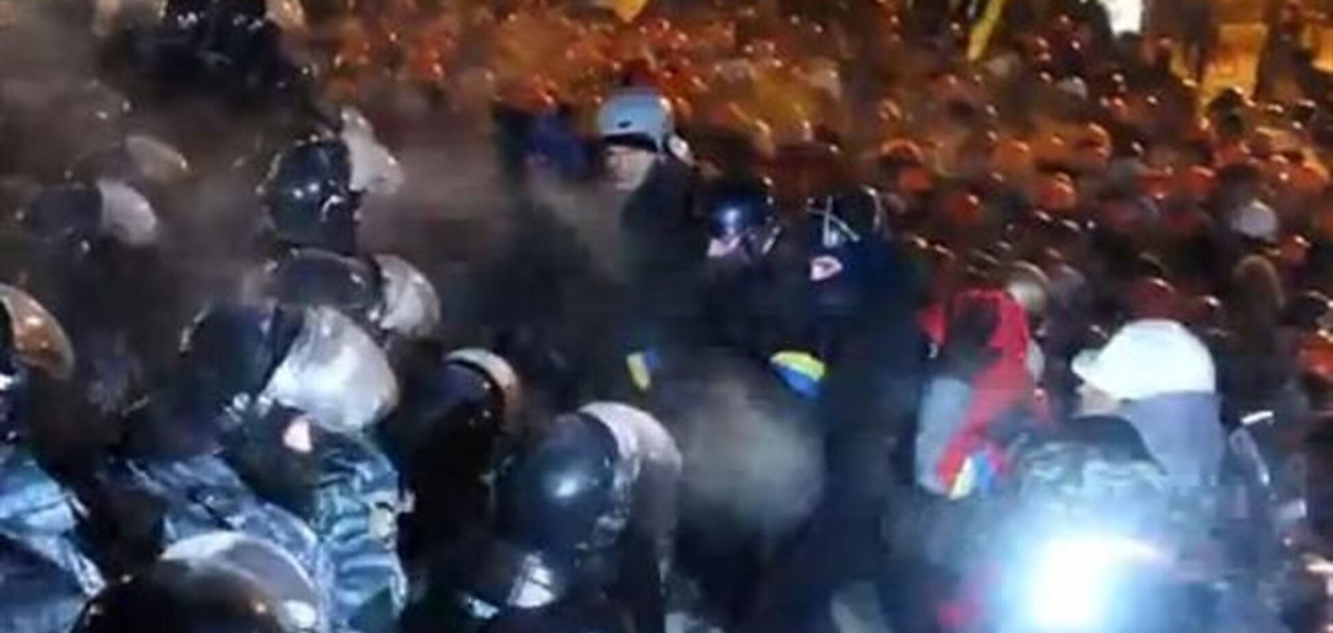 Штурм 'Беркута' на Майдане Незалежности: фото и видео с места событий