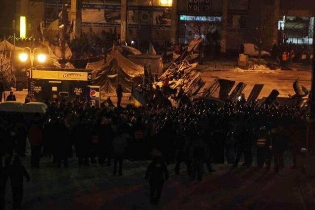 В МВД не исключают, что в ночь на 12 декабря будет разгон Майдана