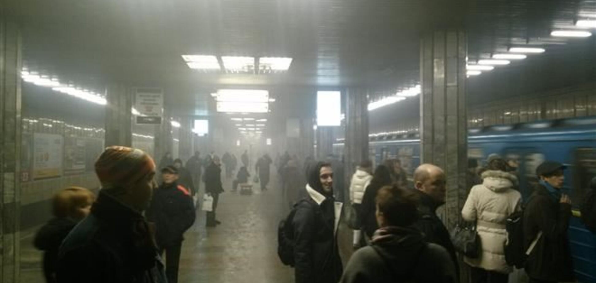 На станции киевского метро 'Петровка' прогремел взрыв