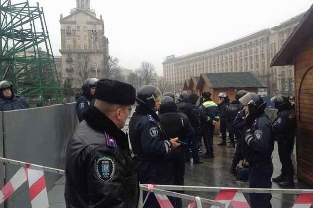 Станции метро 'Майдан Незалежности' и 'Крещатик' закрыты на вход и выход