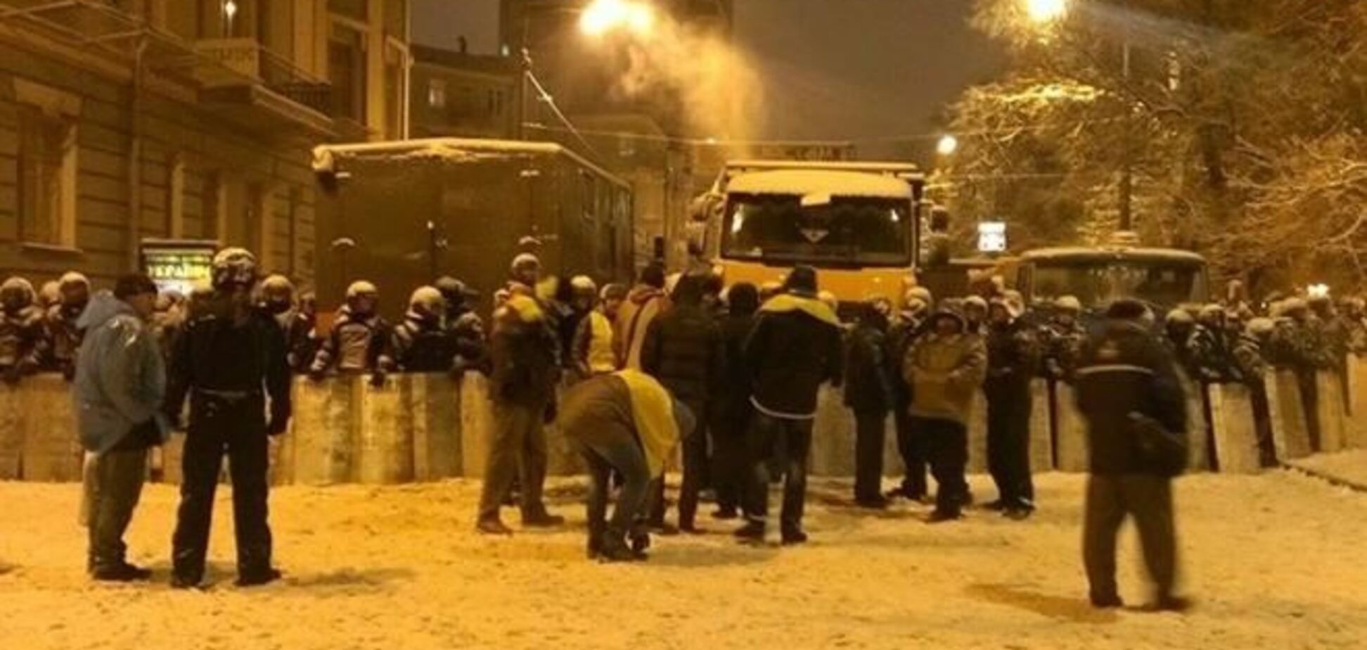 Гриценко опроверг информацию о вводе войск в Киев