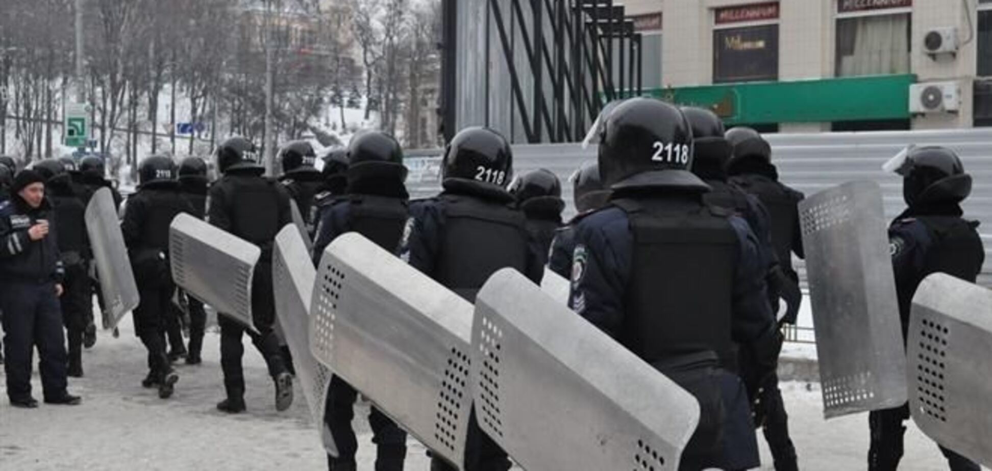 'Беркут' сложил оружие и покинул Майдан