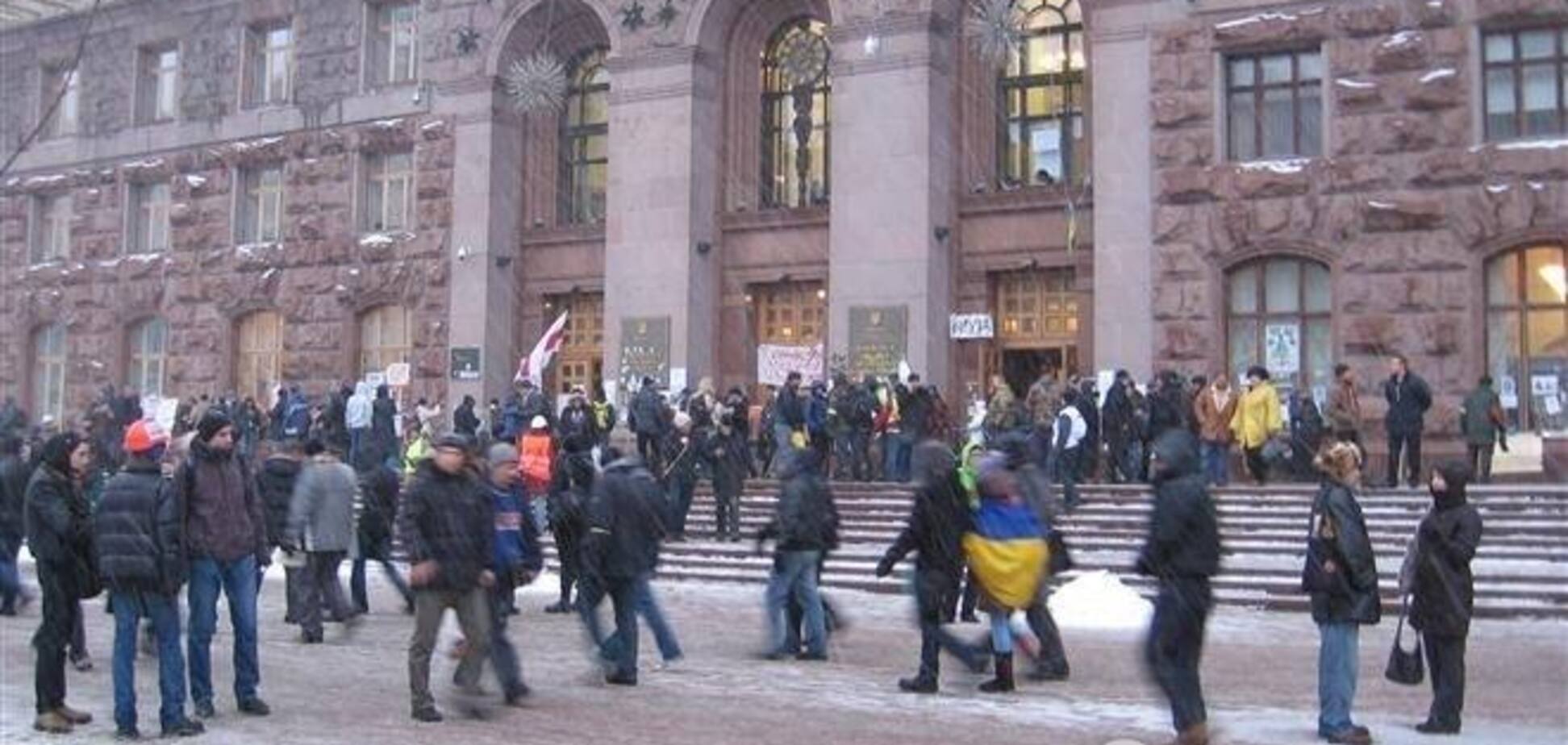 На Евромайдане формируется колонна для пикета Генпрокуратуры