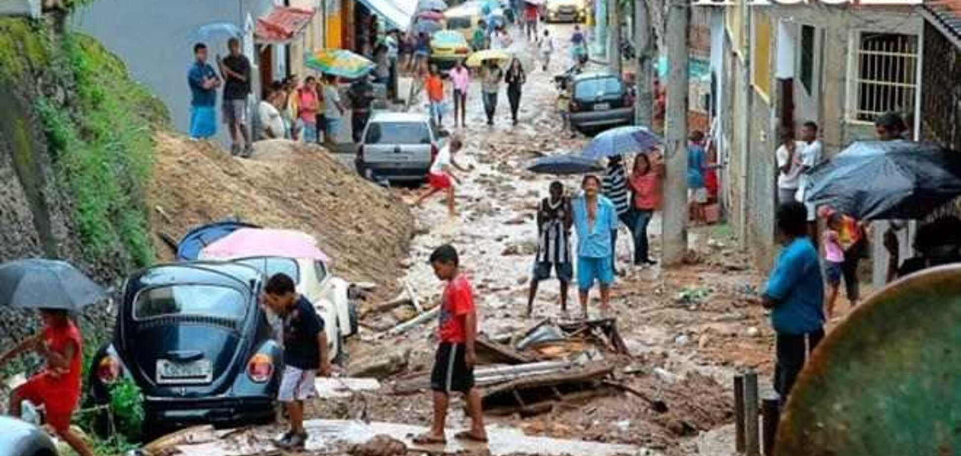 Рекордні зливи паралізували Ріо-де-Жанейро