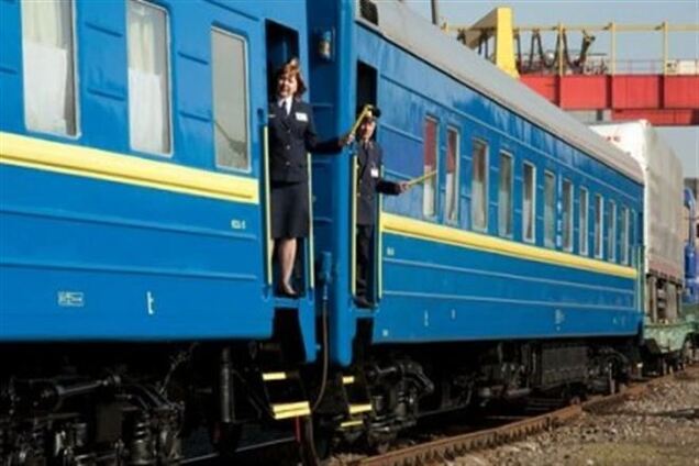 'Укрзализныця' не назначала доппоезда для доставки людей на массовые акции протеста в Киеве