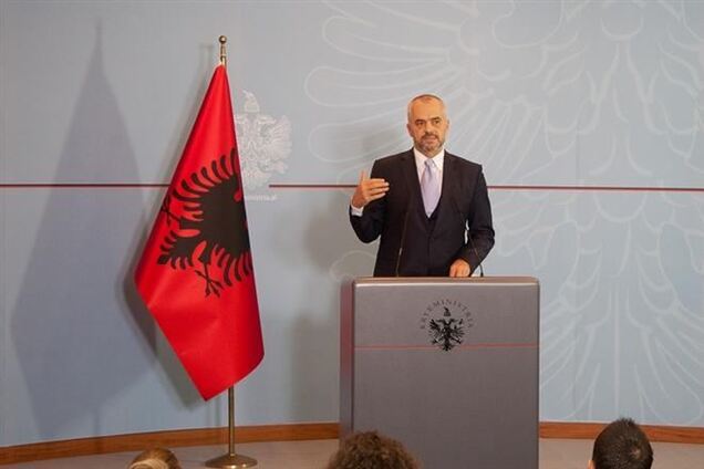 У резиденції прем'єра Албанії виявили замінований автомобіль