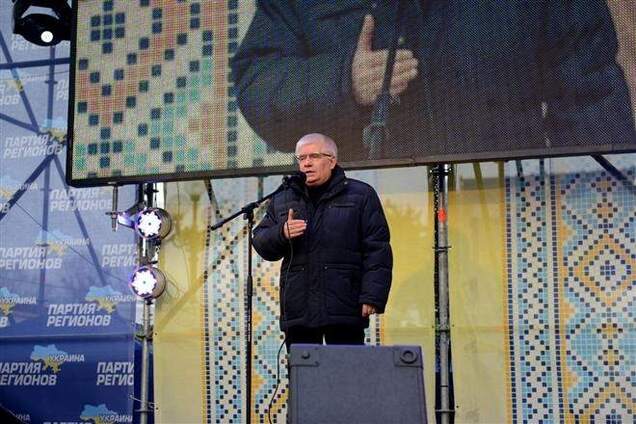 Чечетов: опозиція зробила з Майдану концтабір Майданек