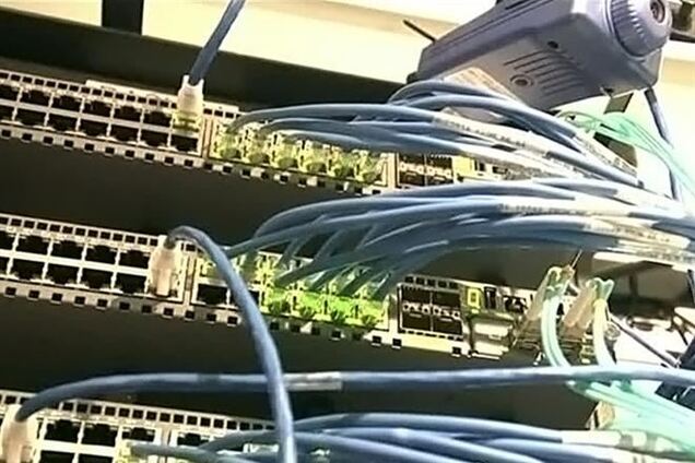 Google, Microsoft и Apple просят защитить их от прослушки