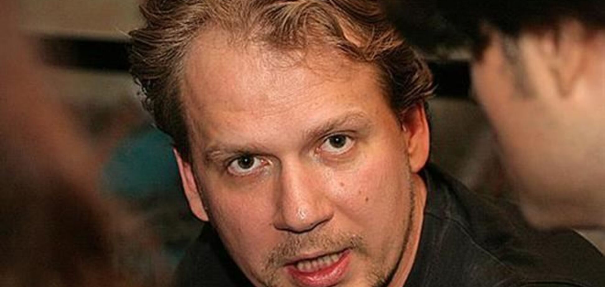 В Киеве журналиста 'Интера' избили после выступления на митинге ПР