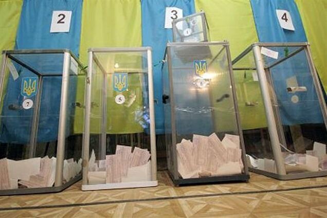 ОПОРА сообщает об 'избирательных каруселях' на 94 округе