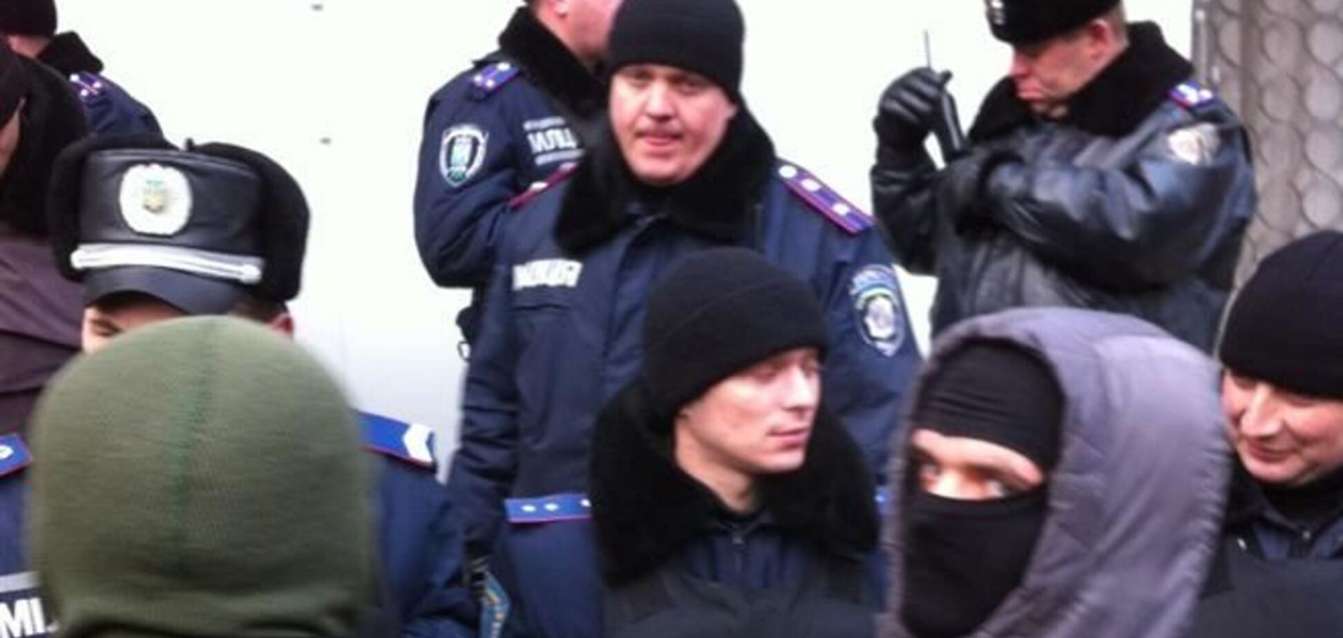 Нардеп Ильенко проводит агитацию под ОИК против Пилипишина