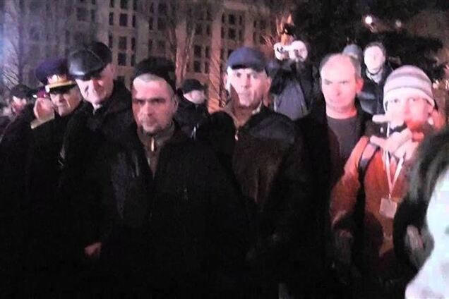 В Киев прибыли два поезда с 'титушками'