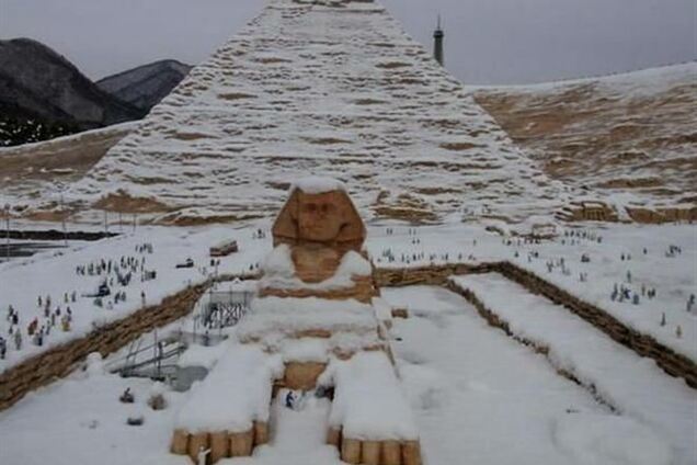 Впервые за 112 лет Египет засыпало снегом