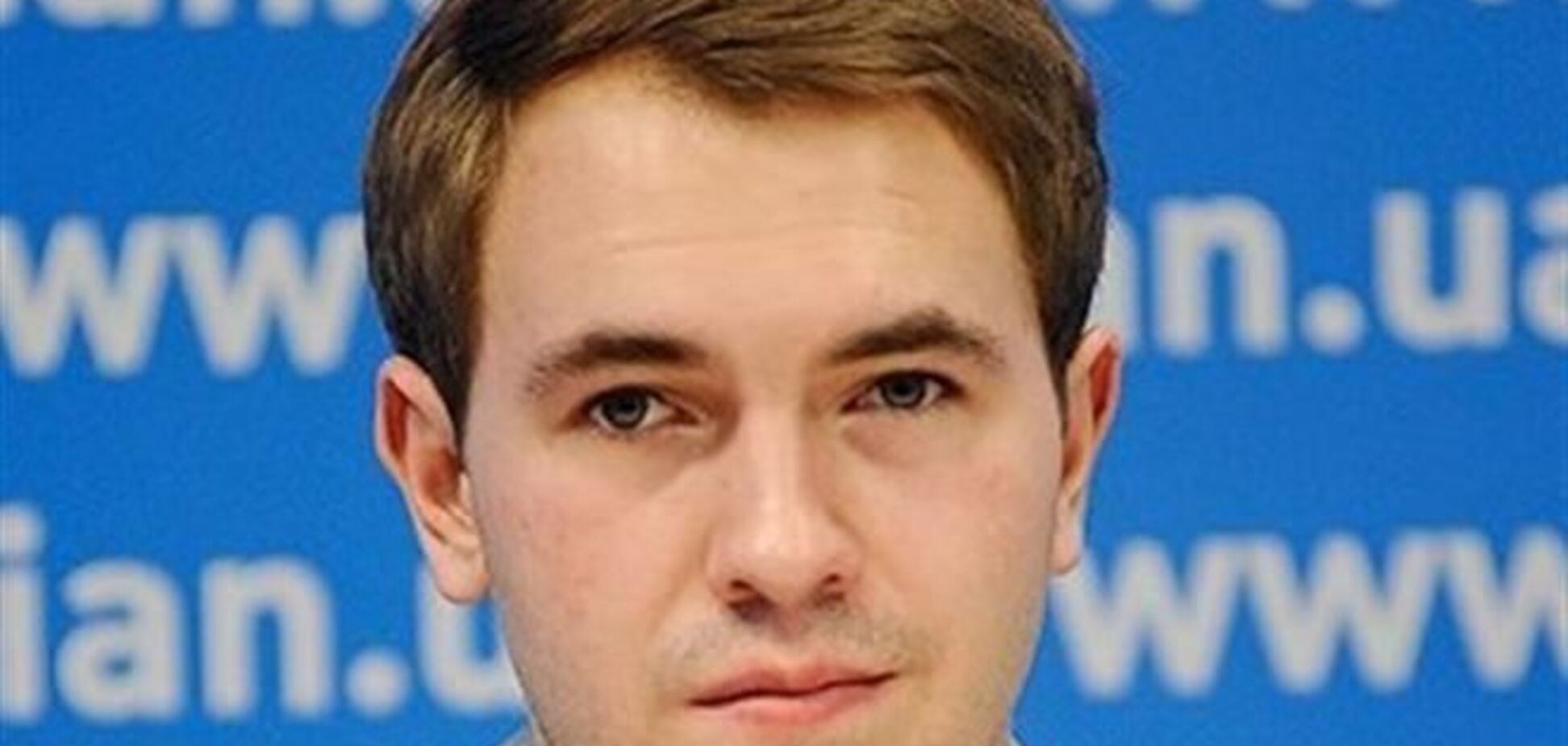 Соратник Ляшко отобрал у избирателя деньги и мобильный