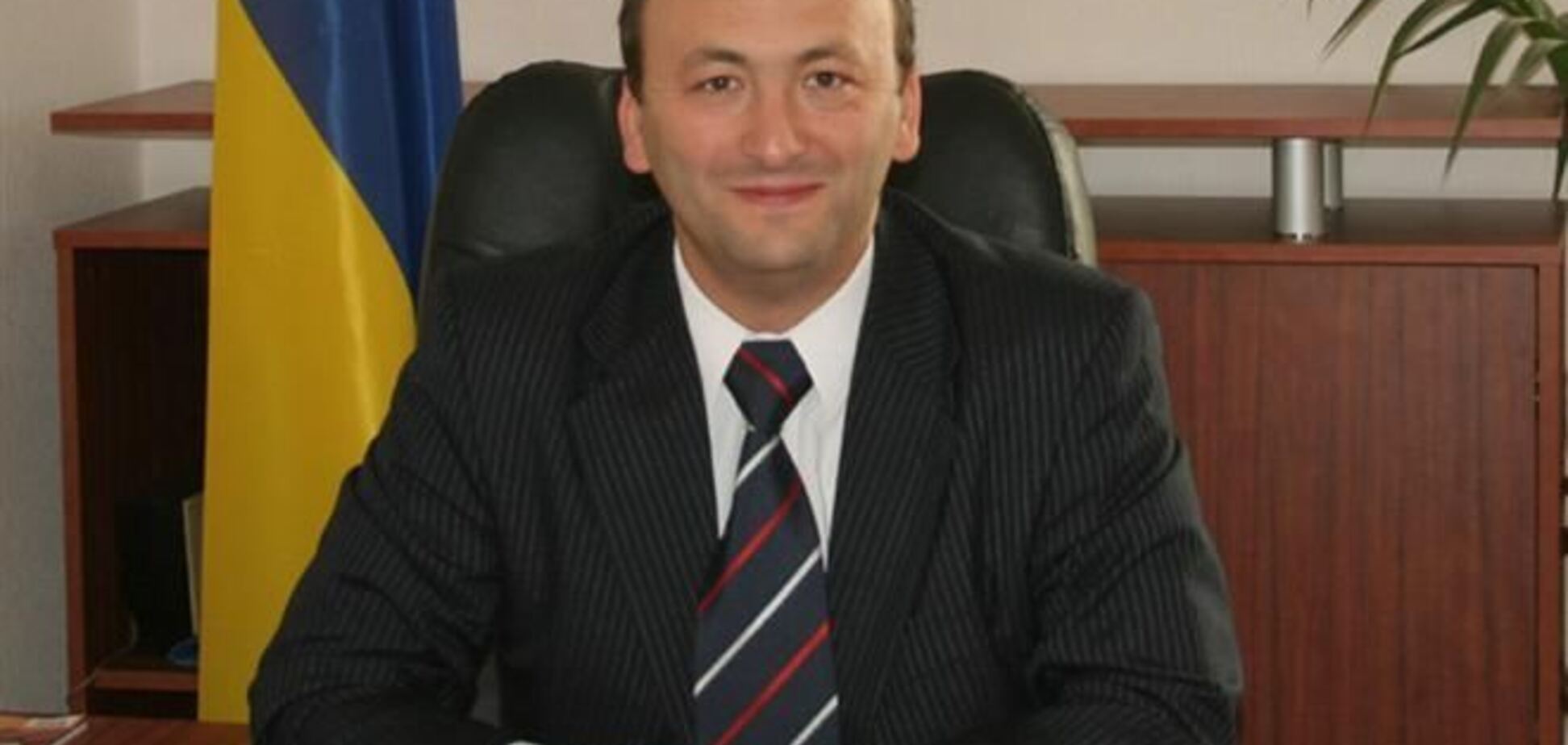 В 'Борисполе' задержан украинский дипломат, летевший на встречу с Фюле