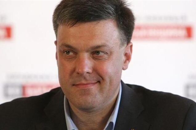 Оппозиция во вторник утром решит, принимать ли участие в заседании Рады