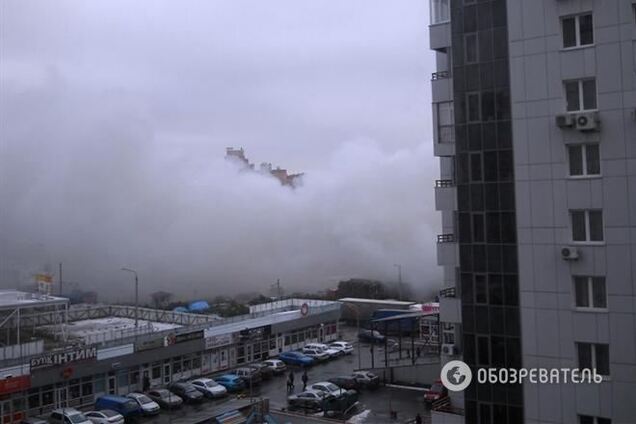 Район 'Позняки' в Киеве утром был в дыму