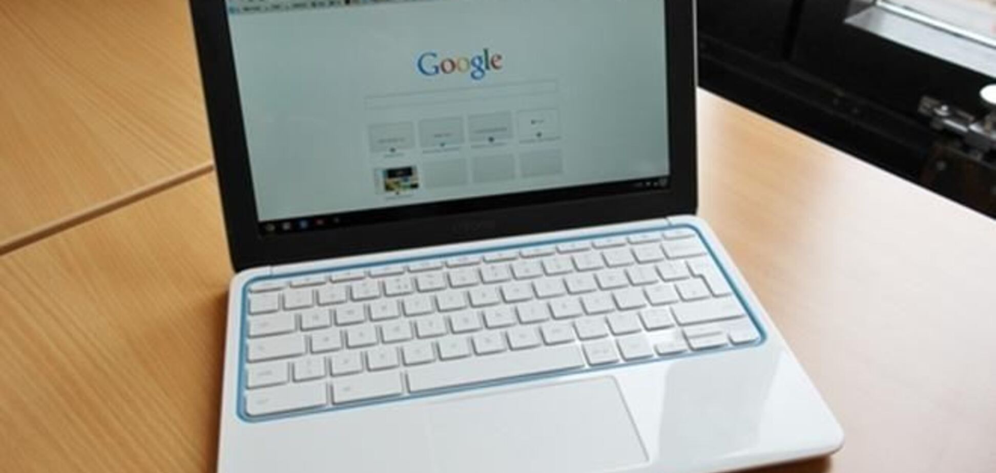 Google отзывает 145 тысяч зарядок для 'хромобуков'