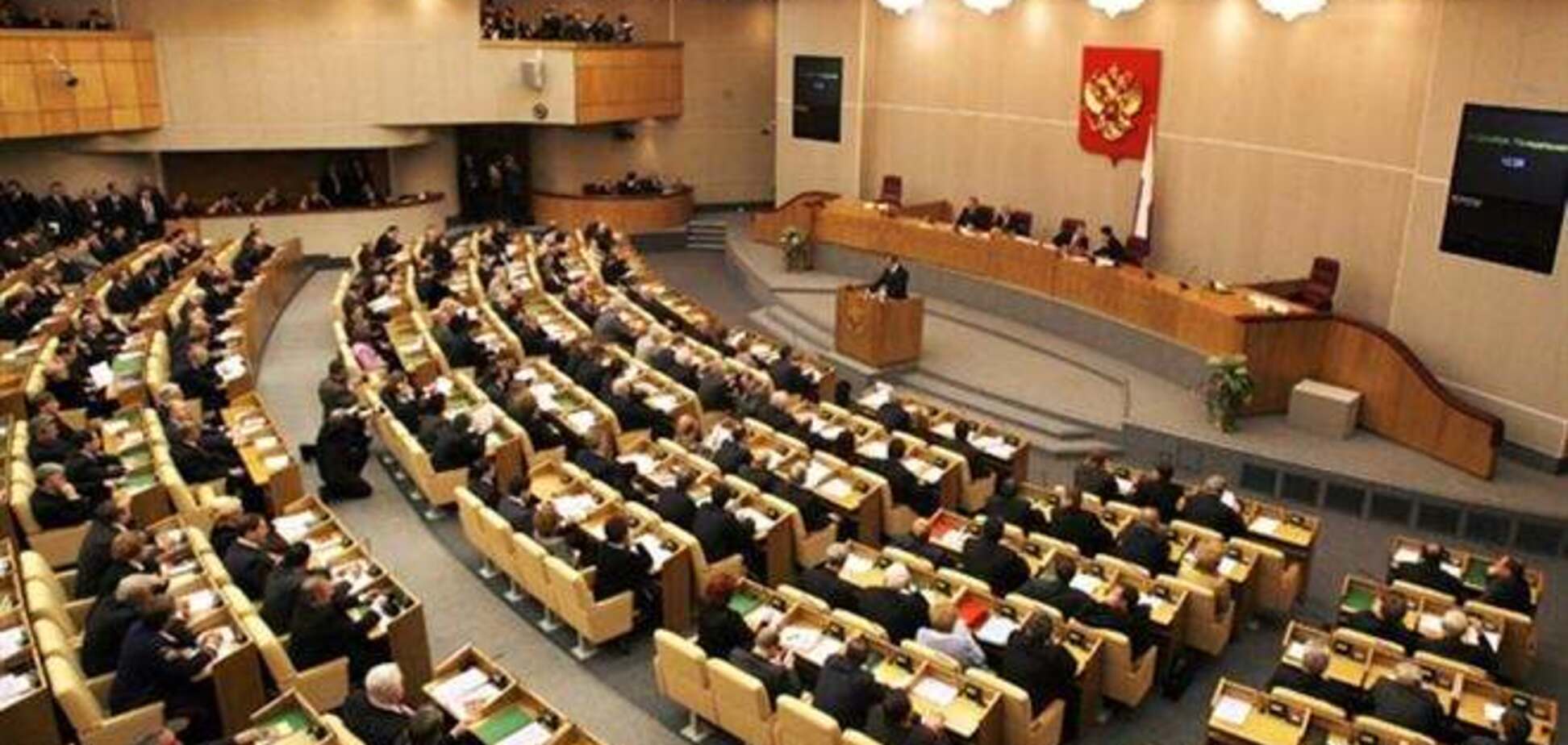 Госдума ограничила пребывание иностранцев в РФ до 90 суток в течение полугода